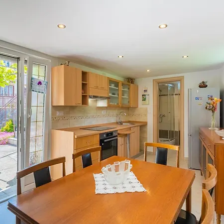 Mariza Apartment Cres