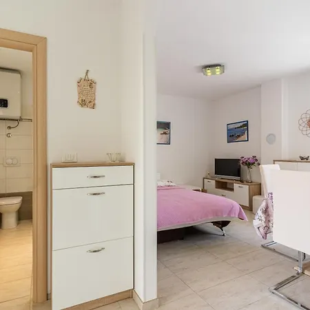 Apartment Mariza Cres