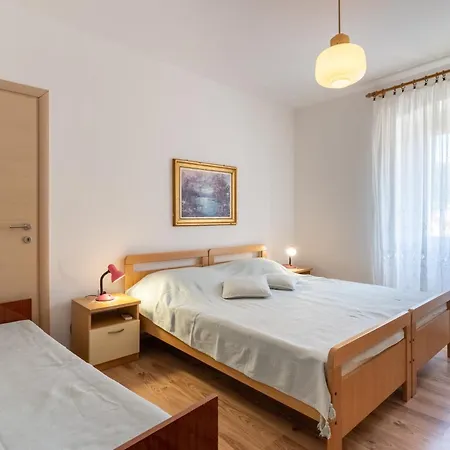 Apartment Mariza